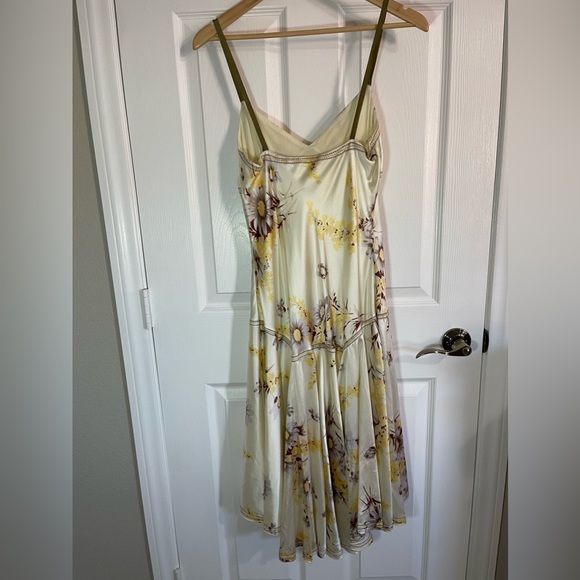 Silk Max Studio Dress - Size Medium - Picture 6 of 7